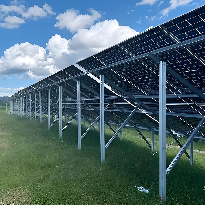 Układ montażu fotovoltaiczny na ziemi Fundacja śruby na ziemi System montażu na ziemi dla elektrowni słonecznej