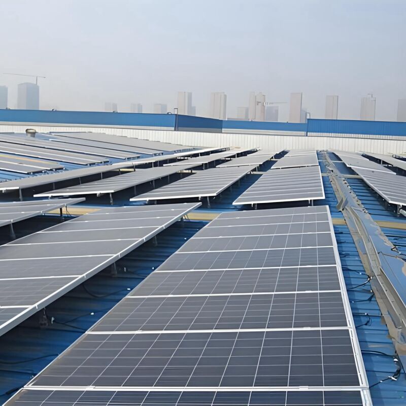 Wytrzymałe uchwyty do montażu paneli słonecznych na dachach z dachówką, wykonane z anodowanego aluminium i kompatybilne z różnymi panelami